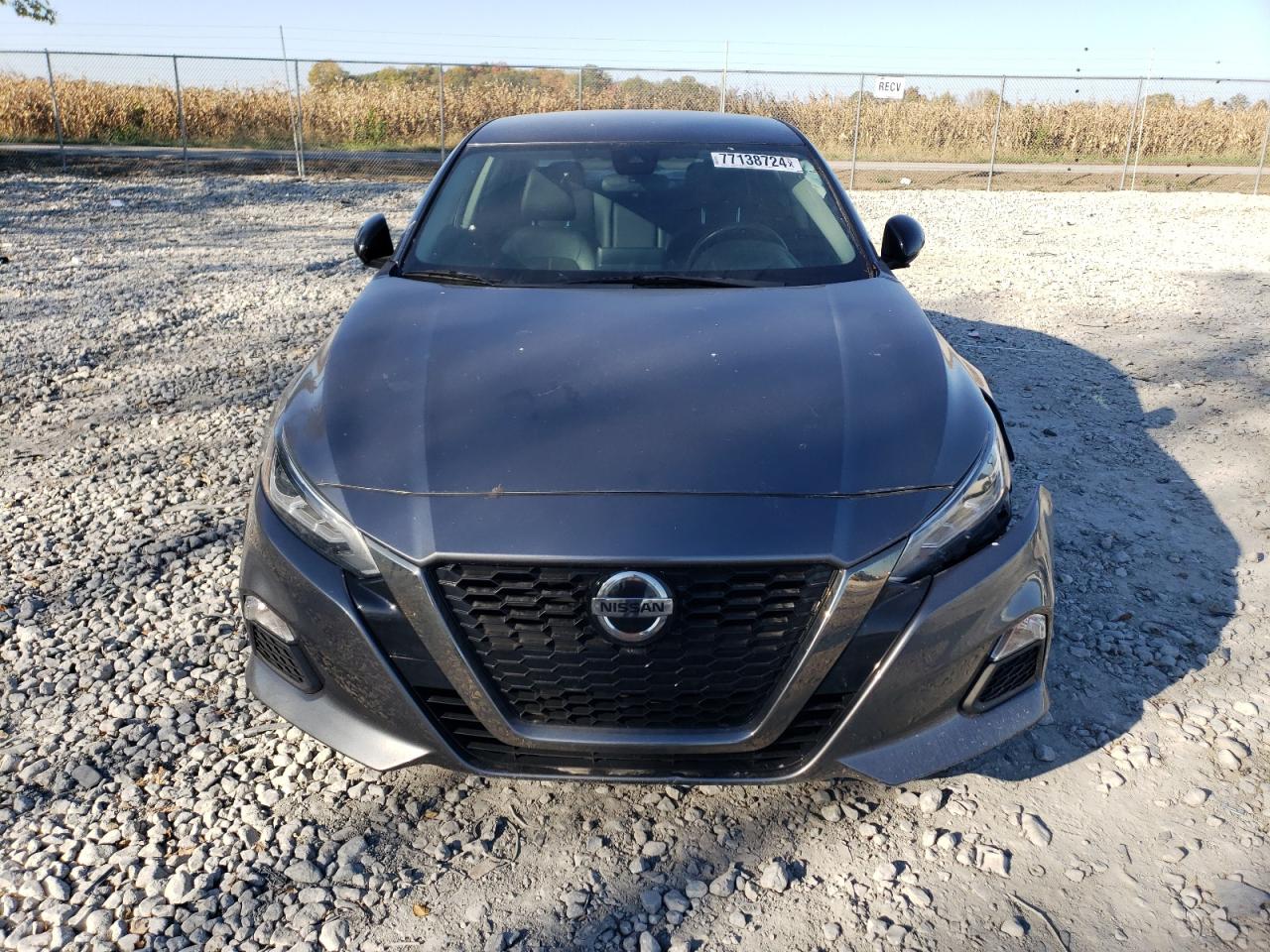 2020 Nissan Altima - Image 5