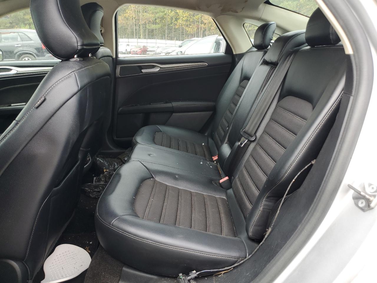 2017 Ford Fusion - Image 10