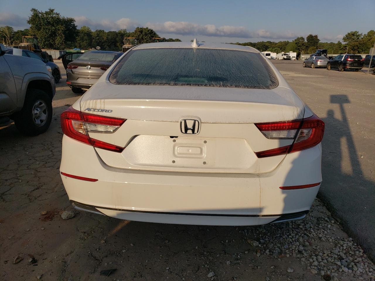 2021 Honda Accord Lx VIN: 1HGCV1F18MA025797 Lot: 73887964