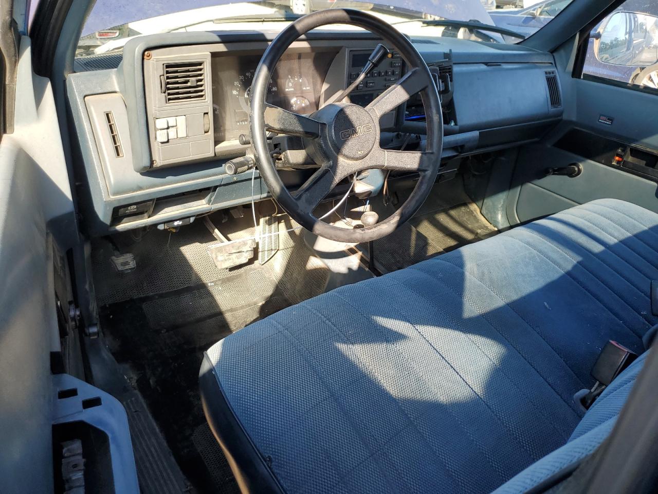 1989 GMC Sierra K2500 VIN: 1GTFK24K9KE514981 Lot: 73980804