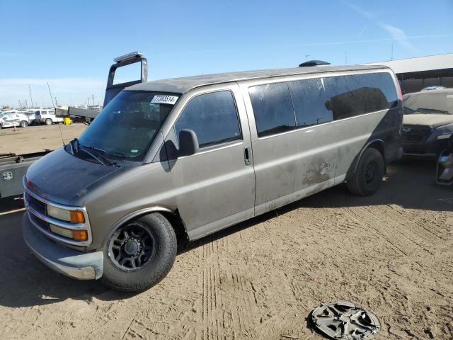 1999 Chevrolet Express G3500  zu verkaufen in Brighton, CO - Front End