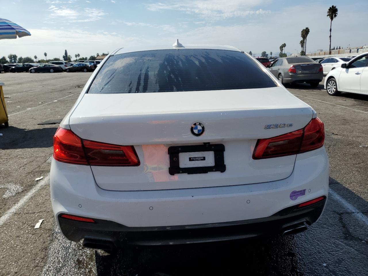 WBAJA9C59KB253920 2019 BMW 530E