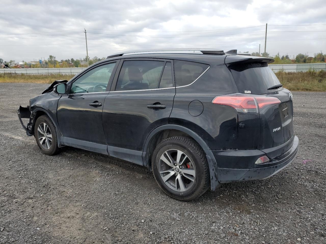 2T3RFREV1HW542777 2017 TOYOTA RAV 4 - Image 2