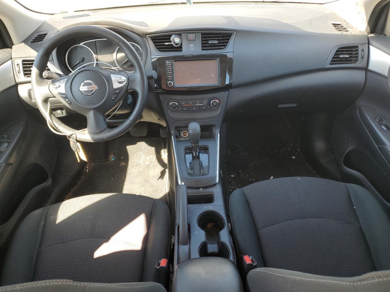 2019 Nissan Sentra - Image 8