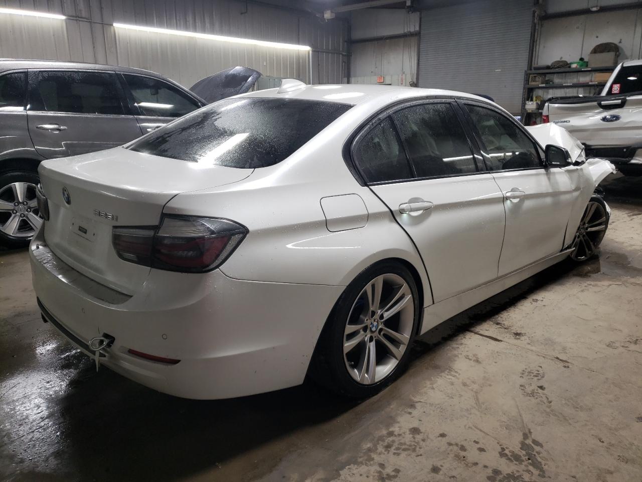 VIN WBA3C1C55DF436151 2013 BMW 3 SERIES no.3