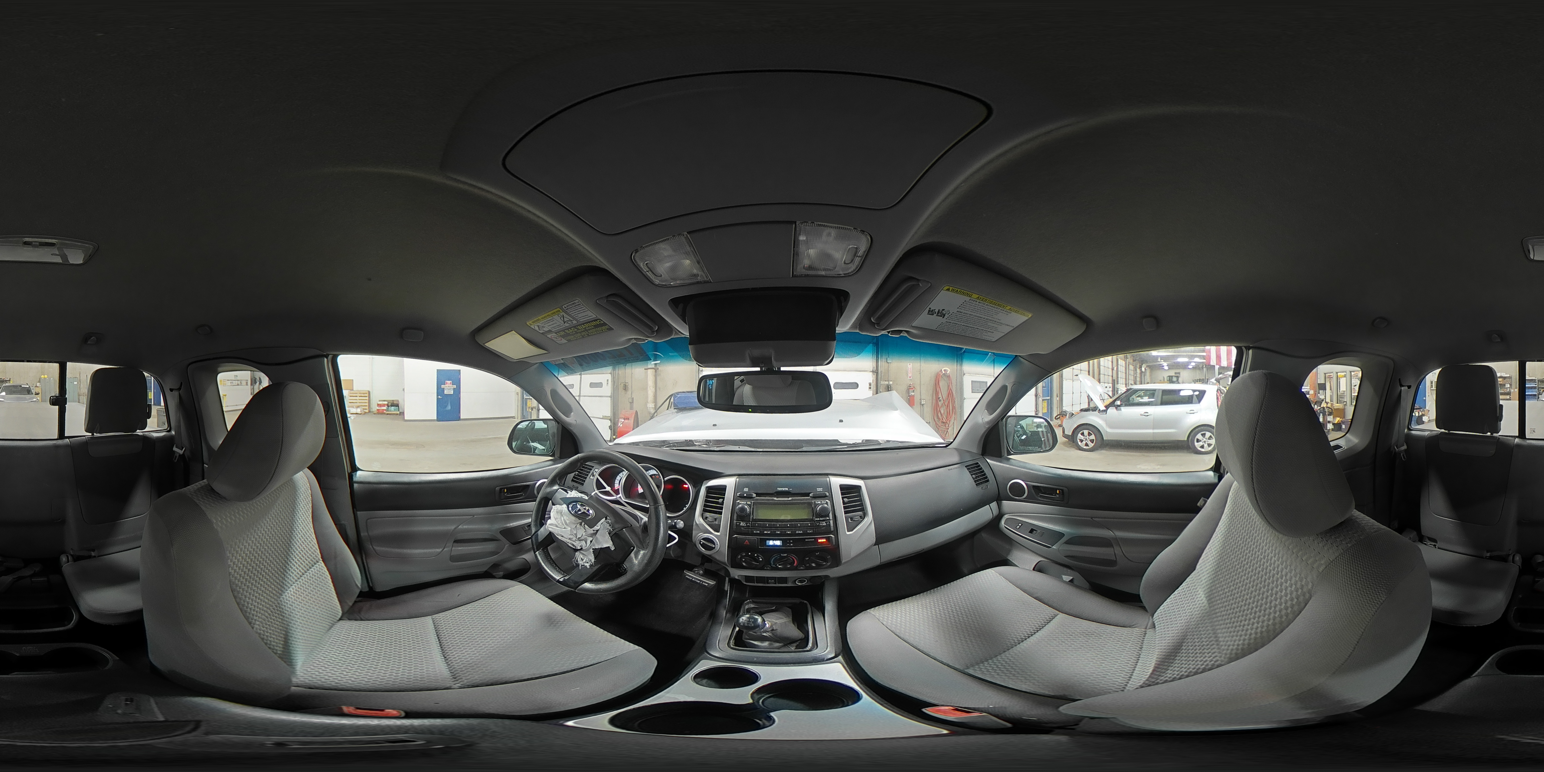 2012 Toyota Tacoma - Image 13