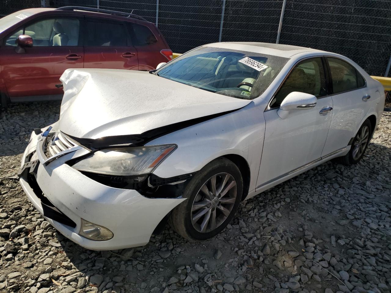 2011 Lexus ES - Image 1