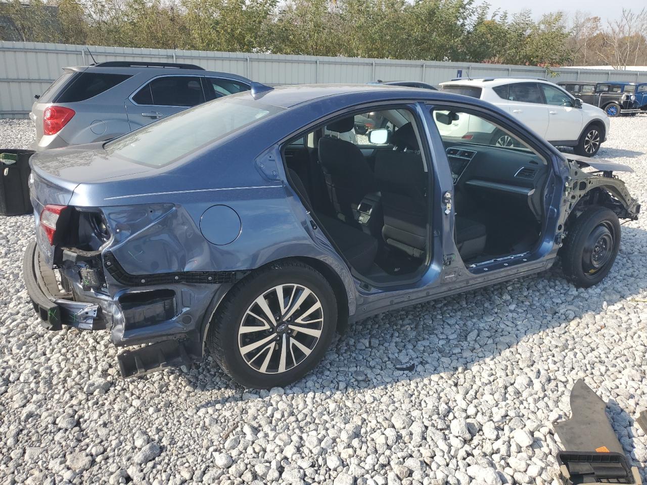 2018 Subaru Legacy - Image 3