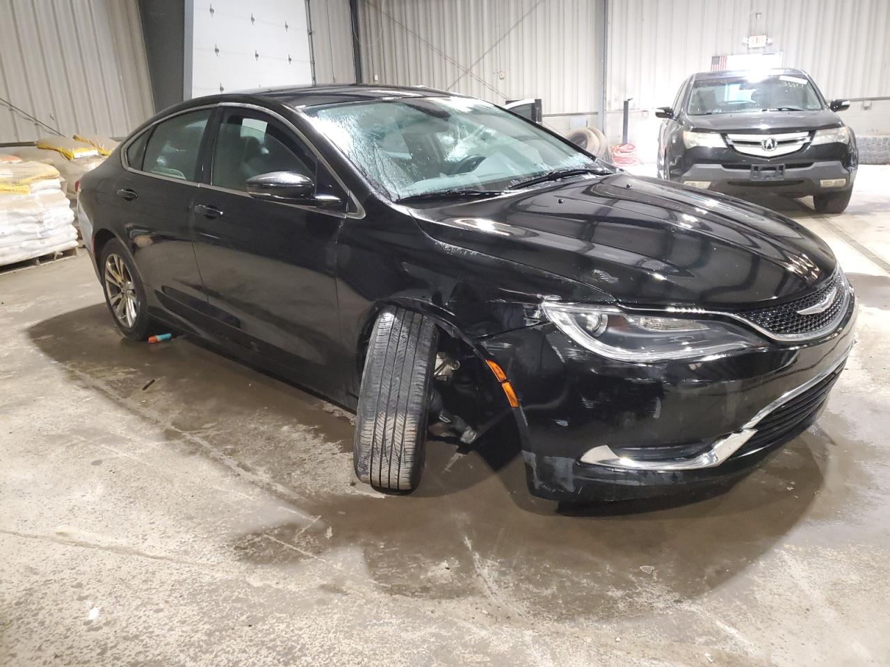 2015 Chrysler 200 - Image 4