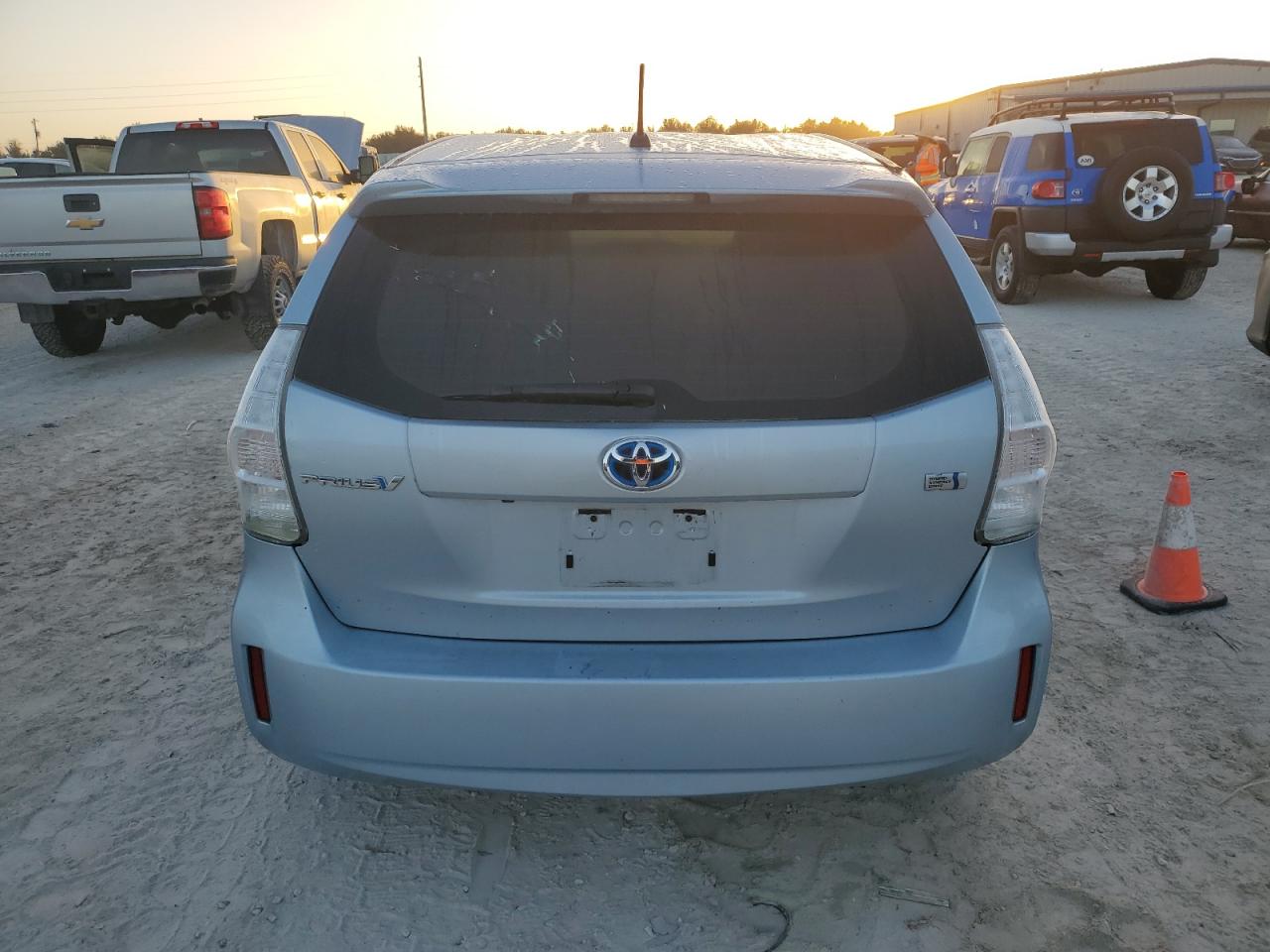 2013 Toyota Prius V VIN: JTDZN3EU5D3260680 Lot: 77225494