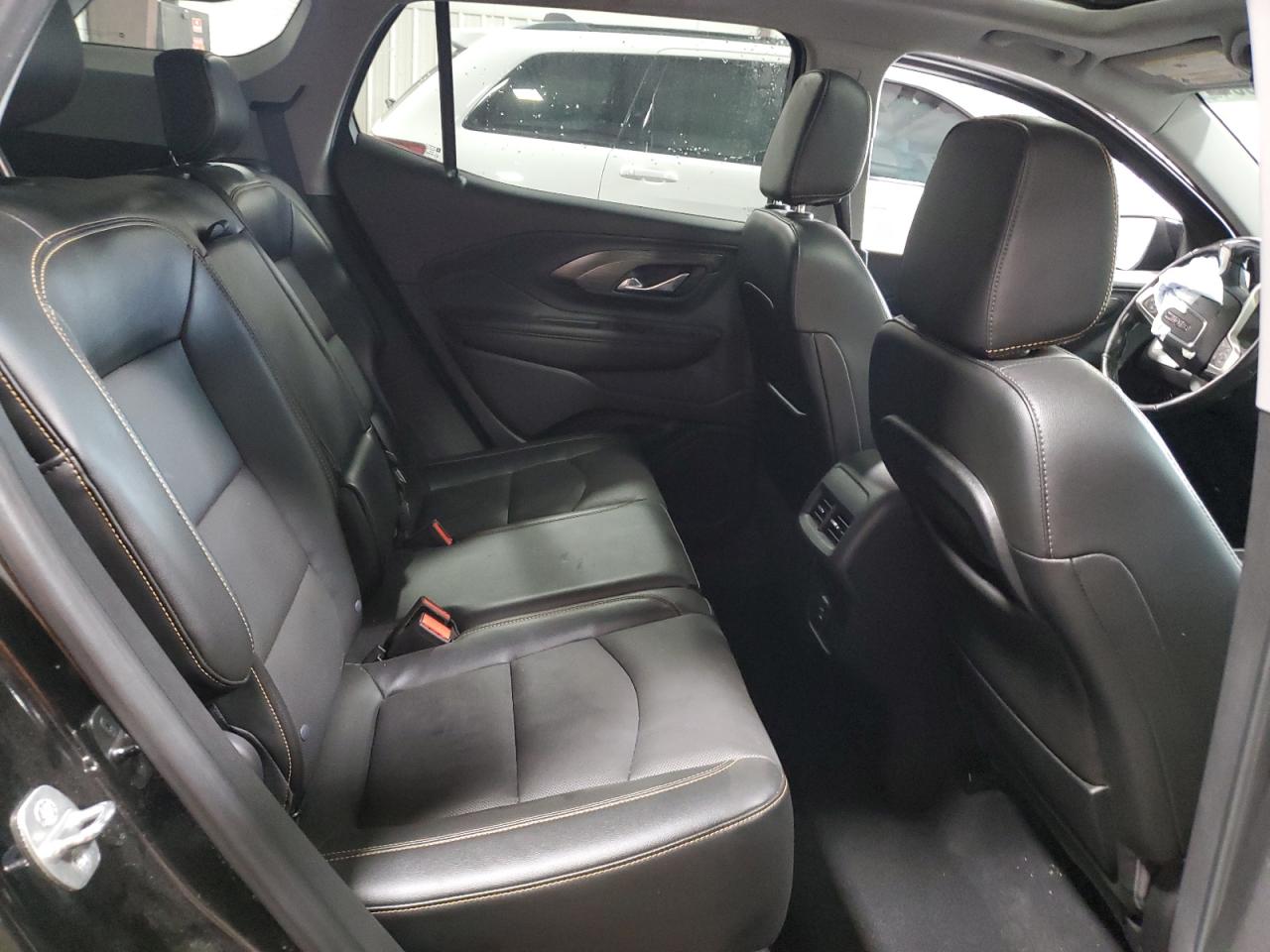 2019 GMC Terrain - Image 11