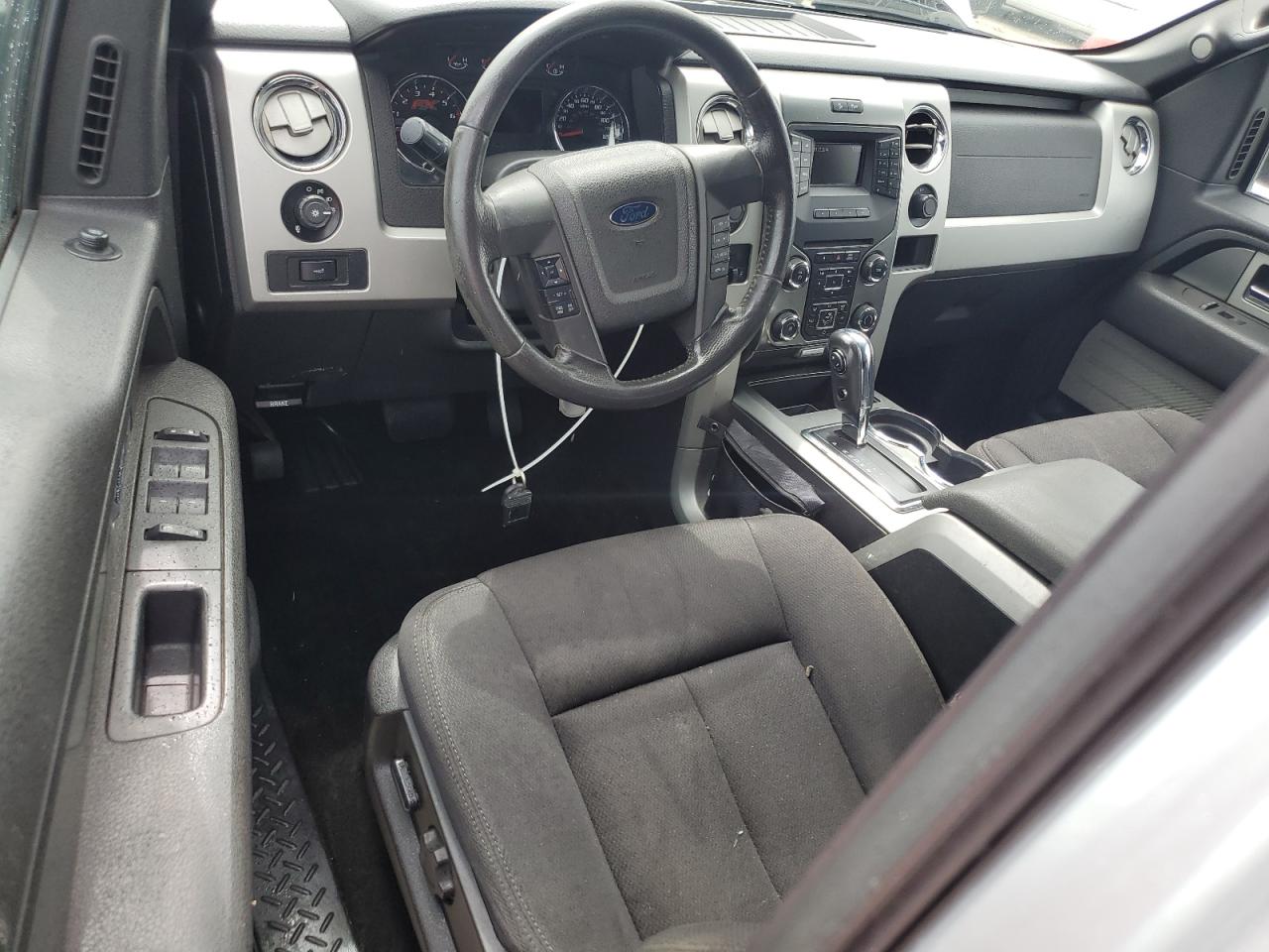 2014 Ford F-150 - Image 8