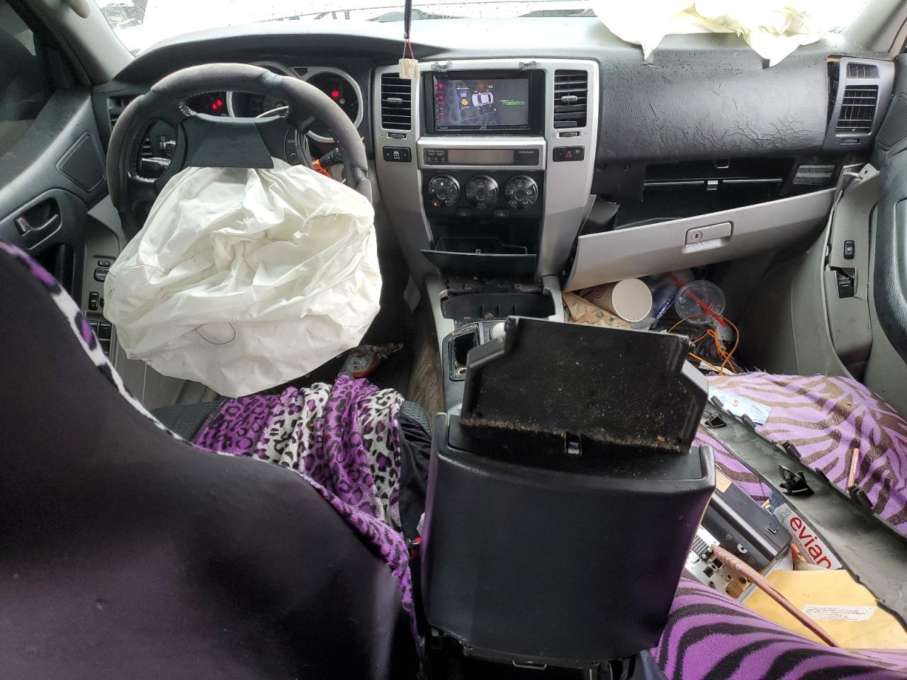 2003 Toyota 4Runner - Image 8