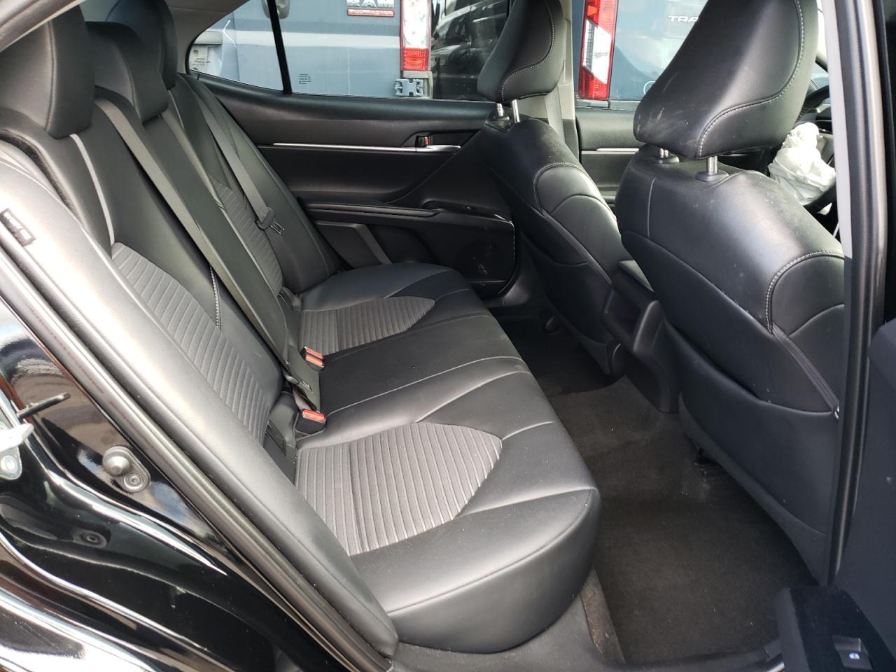 2020 Toyota Camry - Image 10