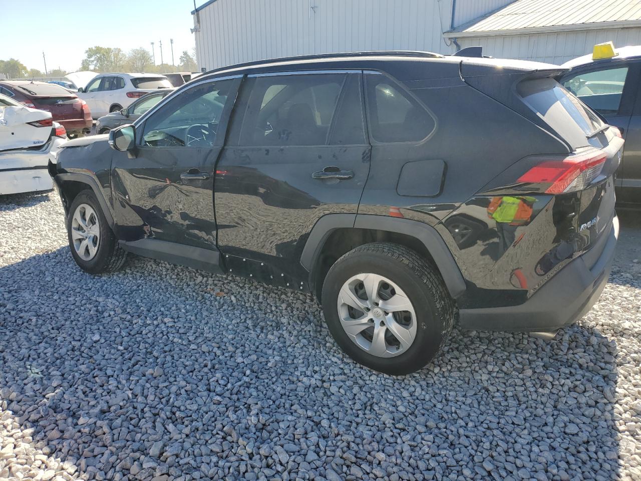 2019 Toyota RAV 4 - Image 2
