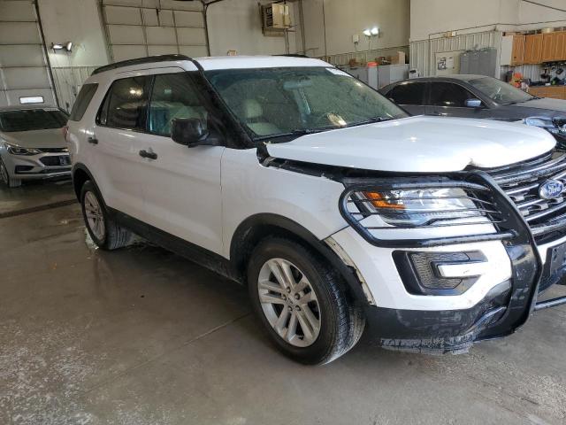 Паркетники FORD EXPLORER 2016 Белы