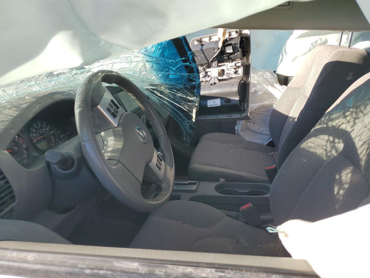 2019 Nissan Navara (Frontier) - Image 7
