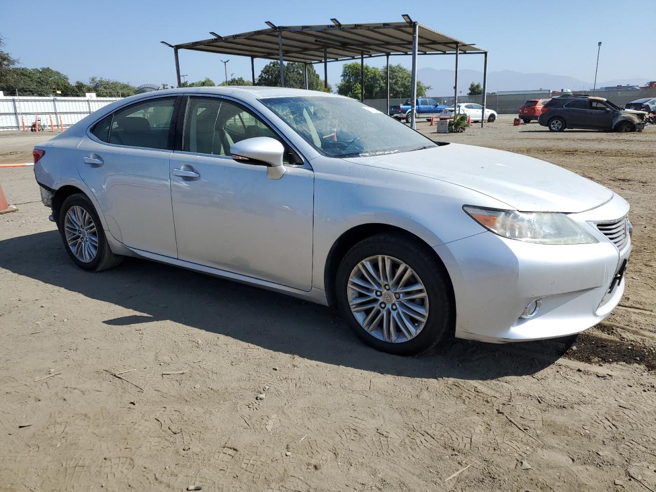 VIN JTHBK1GG7D2008214 2013 LEXUS ES350 no.4