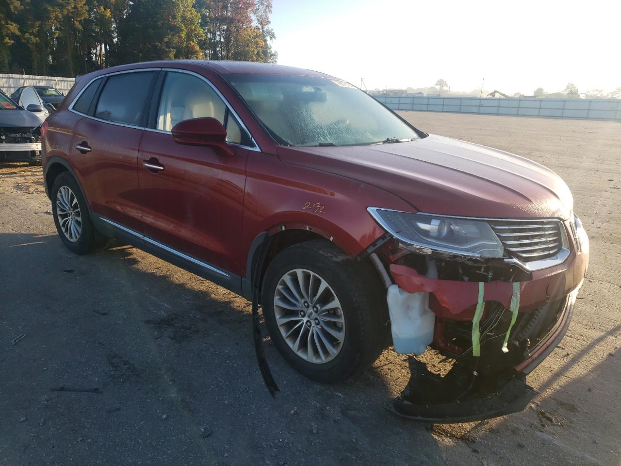 2018 Lincoln MKX - Image 4