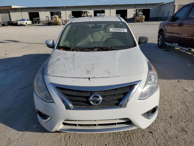  NISSAN VERSA 2015 Biały