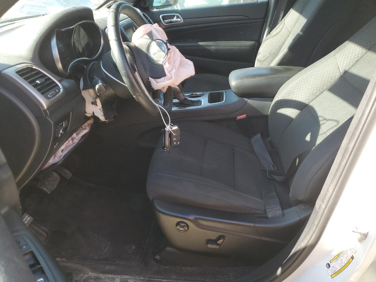 2018 Jeep Grand Cherokee - Image 7