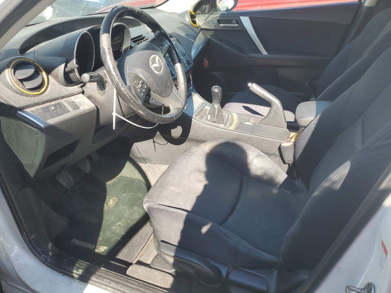 2010 Mazda 3 S VIN: JM1BL1S69A1198256 Lot: 74431534