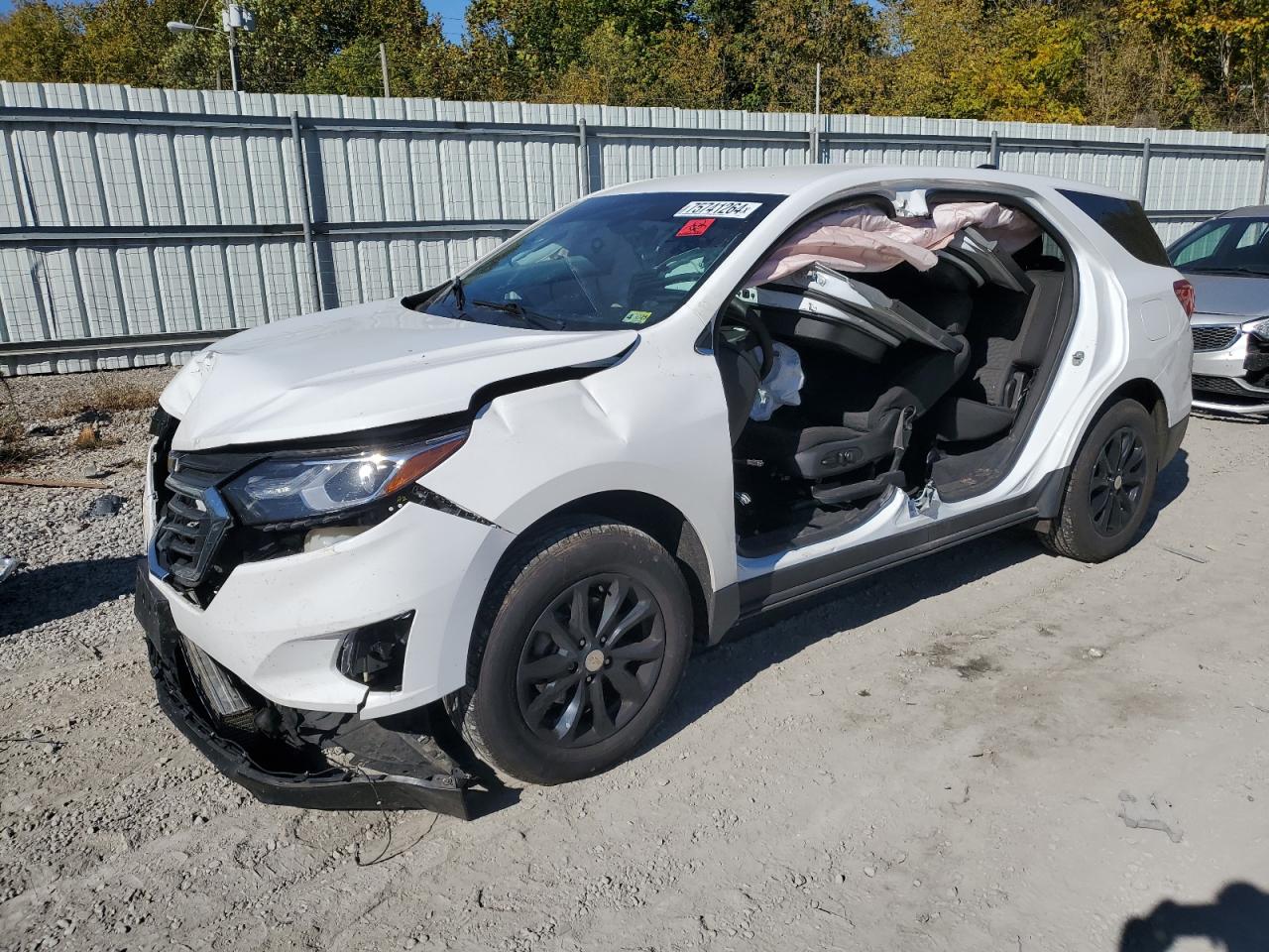 2021 Chevrolet Equinox - Image 1