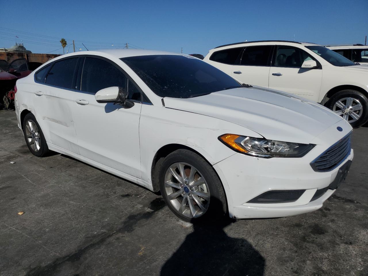 VIN 3FA6P0H70HR370454 2017 FORD FUSION no.4