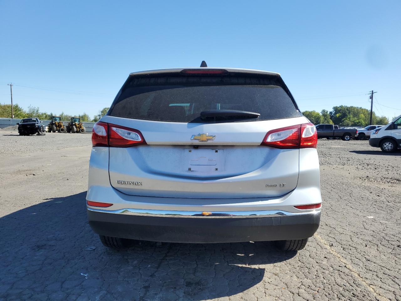 3GNAXSEV6JS573213 2018 Chevrolet Equinox Lt