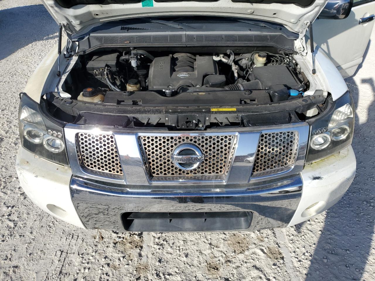 5N1AA08A15N740533 2005 Nissan Armada Se