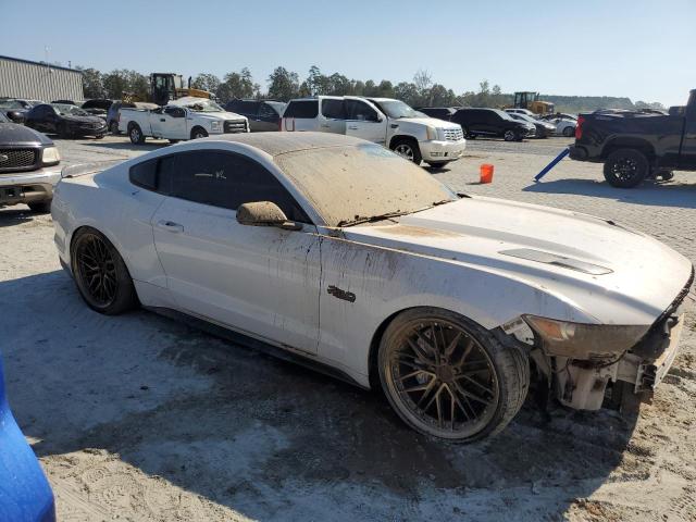  FORD MUSTANG 2017 Белы