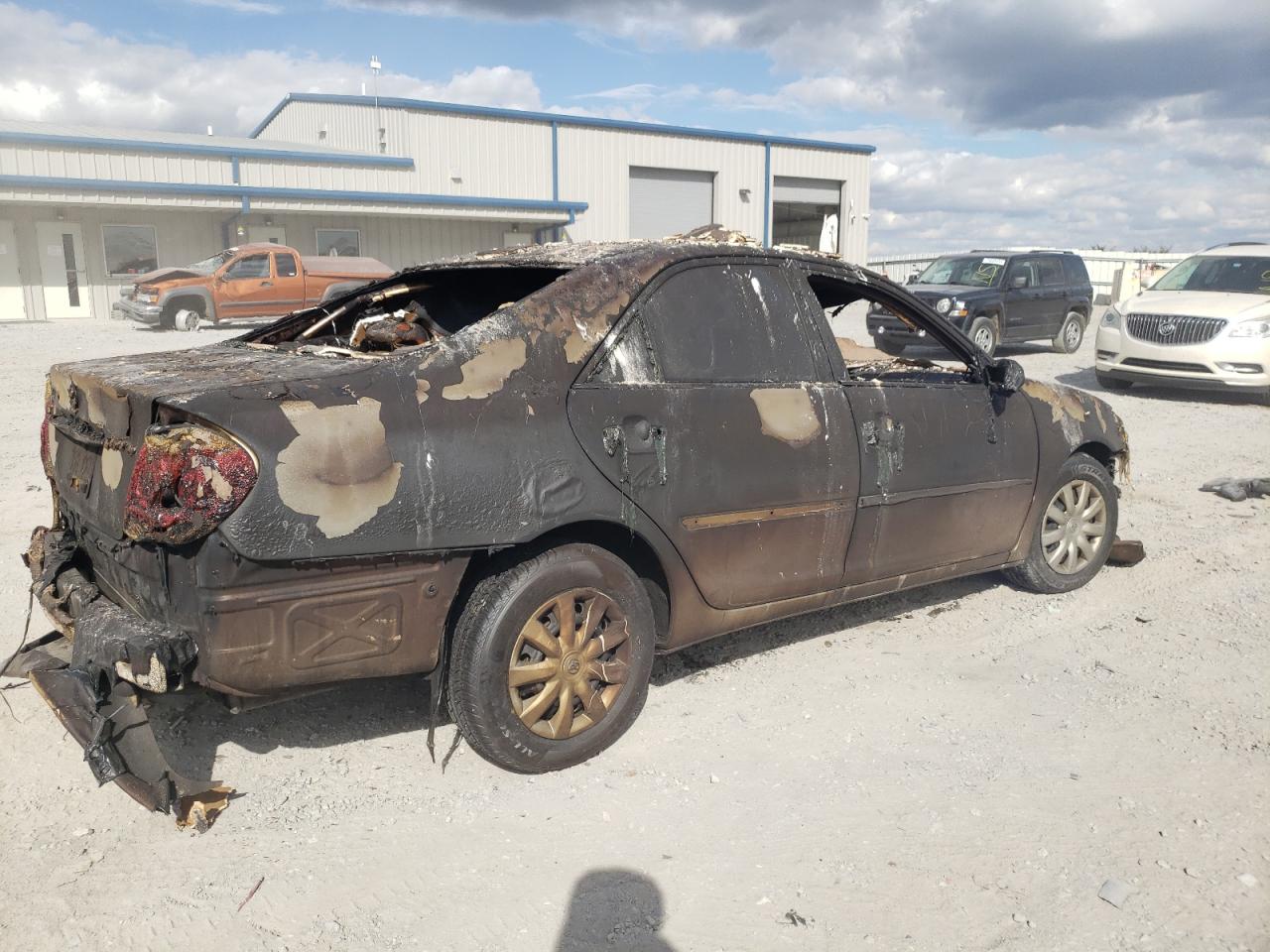2005 Toyota Camry - Image 3