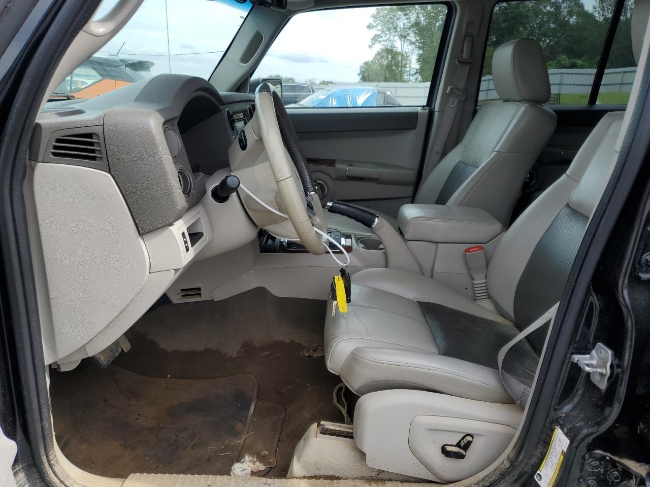 2008 Jeep Commander - Image 7