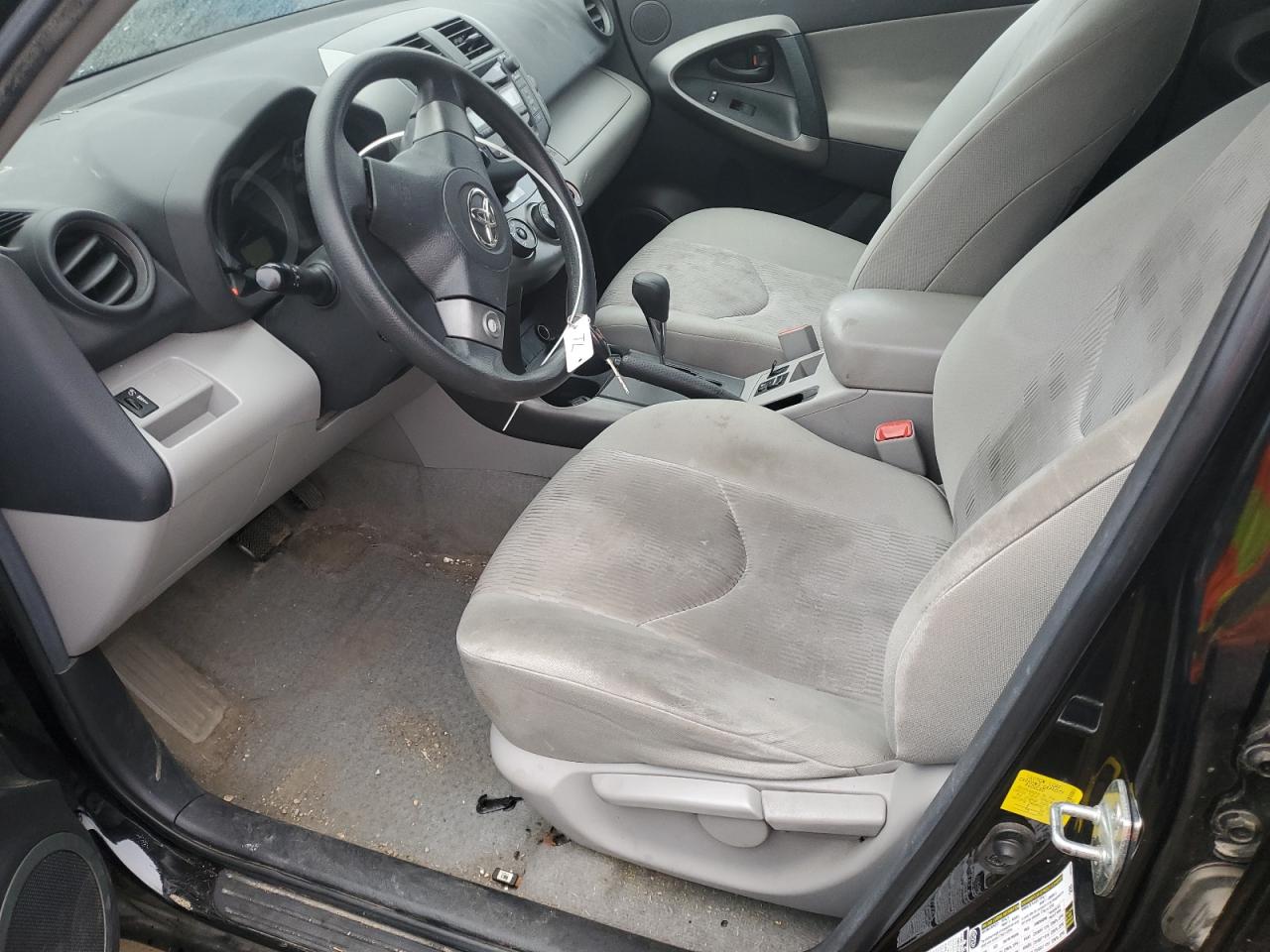 2011 Toyota RAV 4 - Image 7