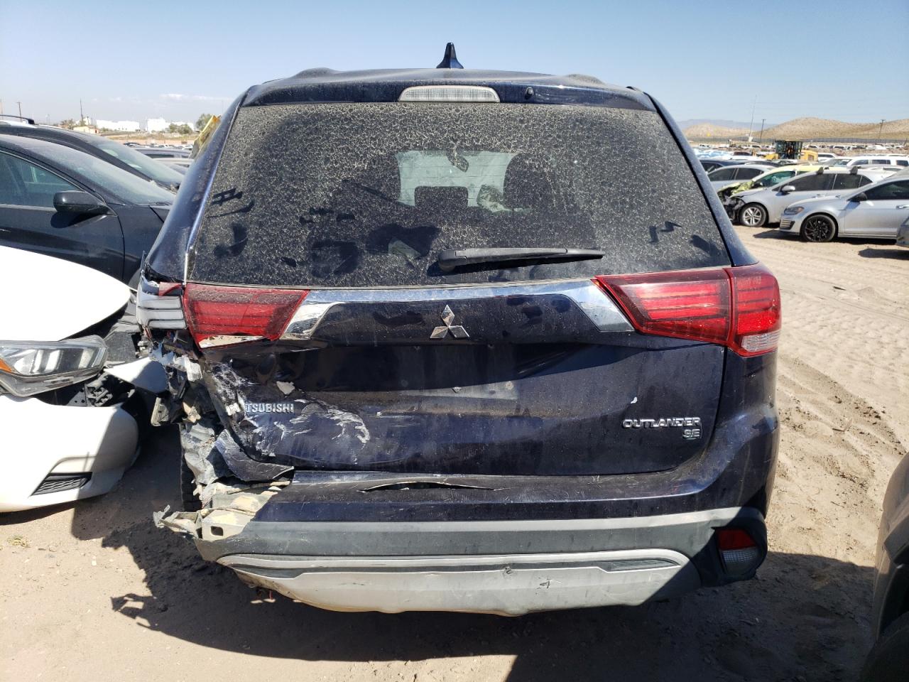 JA4AD3A39KZ035020 2019 Mitsubishi Outlander Se