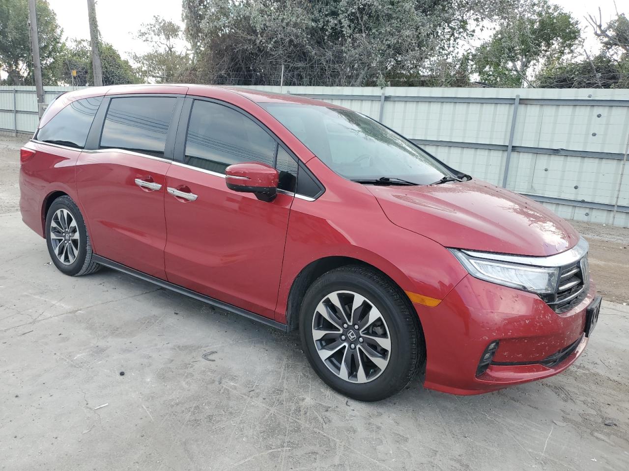 2022 Honda Odyssey - Image 4
