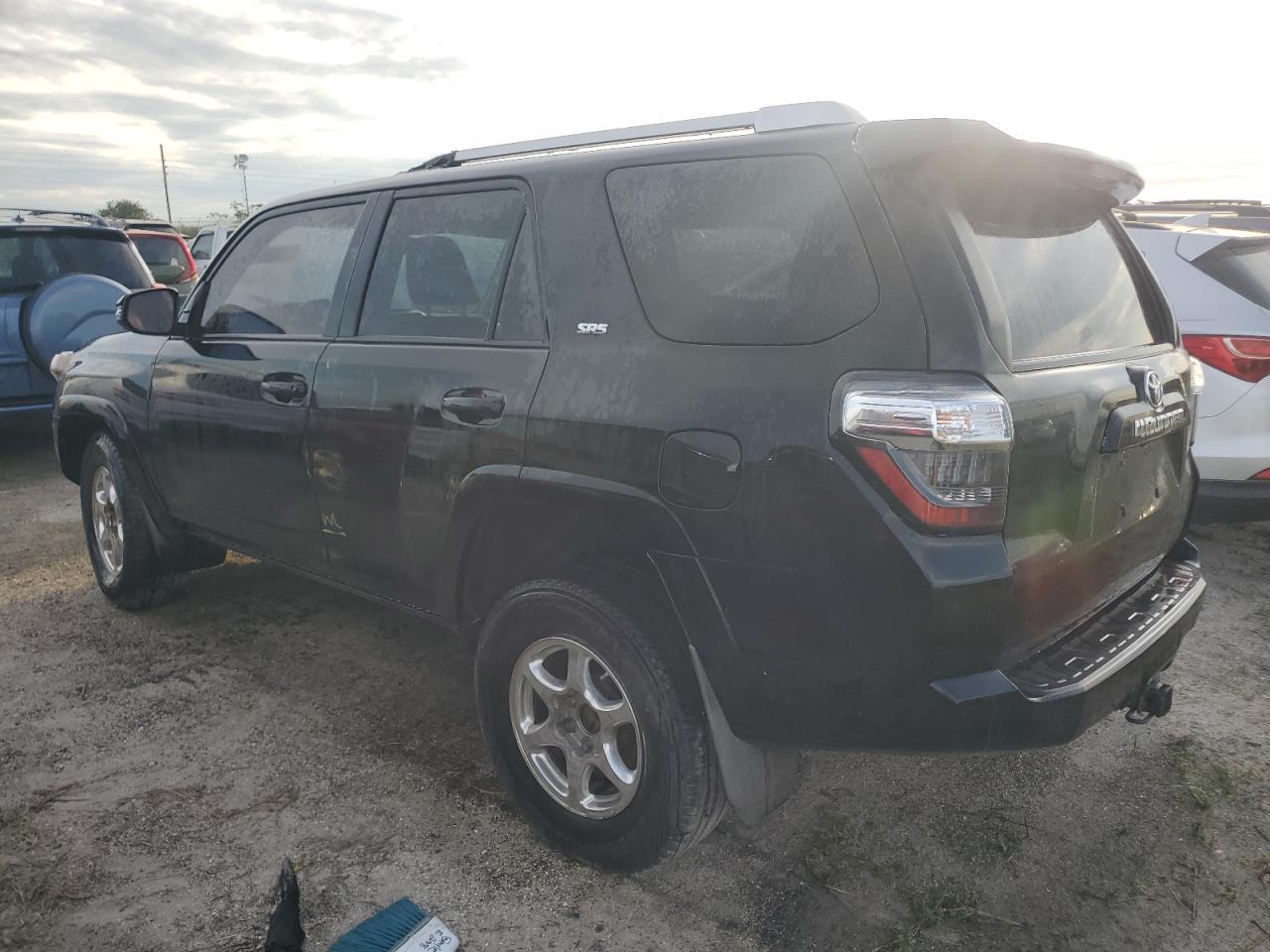 VIN JTEZU5JRXE5081892 2014 TOYOTA 4RUNNER no.2