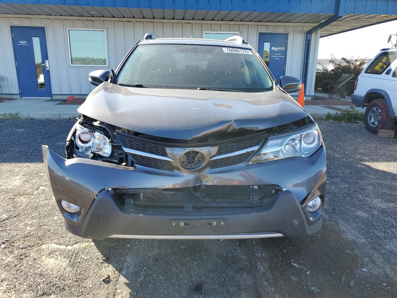 2015 Toyota RAV 4 - Image 5