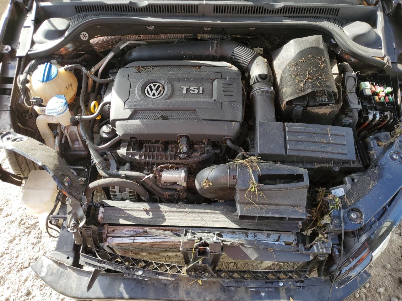 2014 Volkswagen Jetta - Image 12