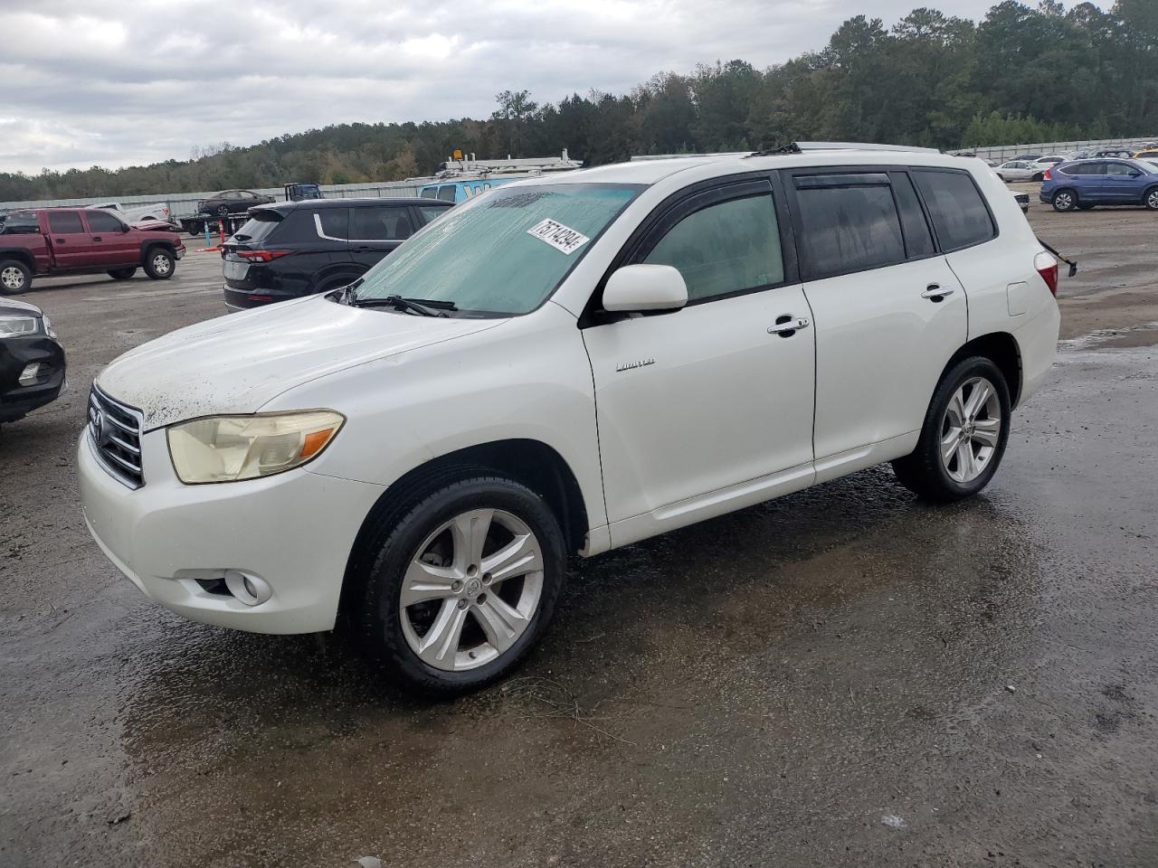 2008 Toyota Highlander - Image 1