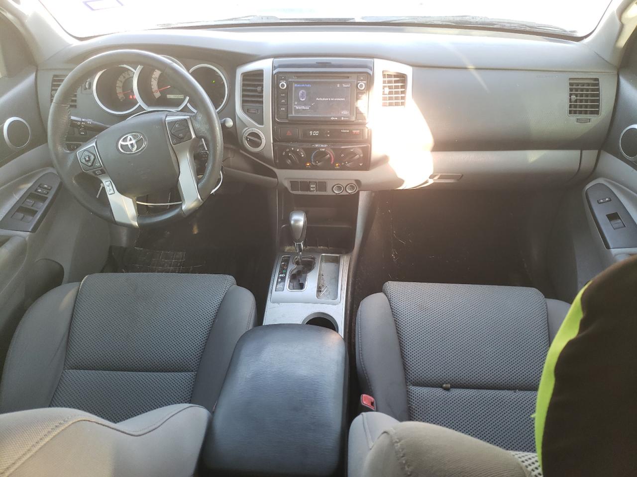 2014 Toyota Tacoma - Image 8