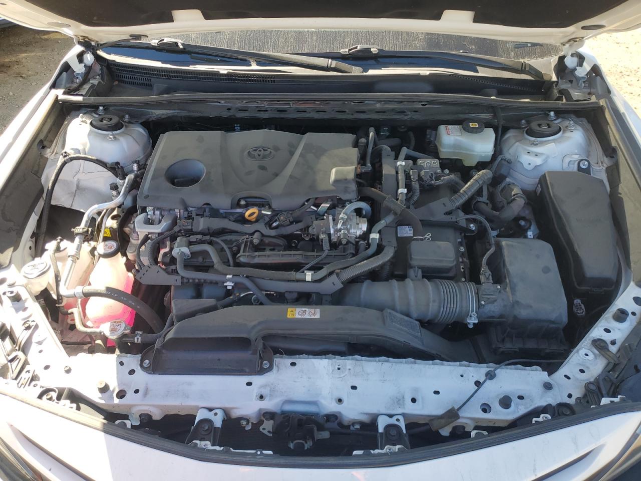 2021 Toyota Camry - Image 11