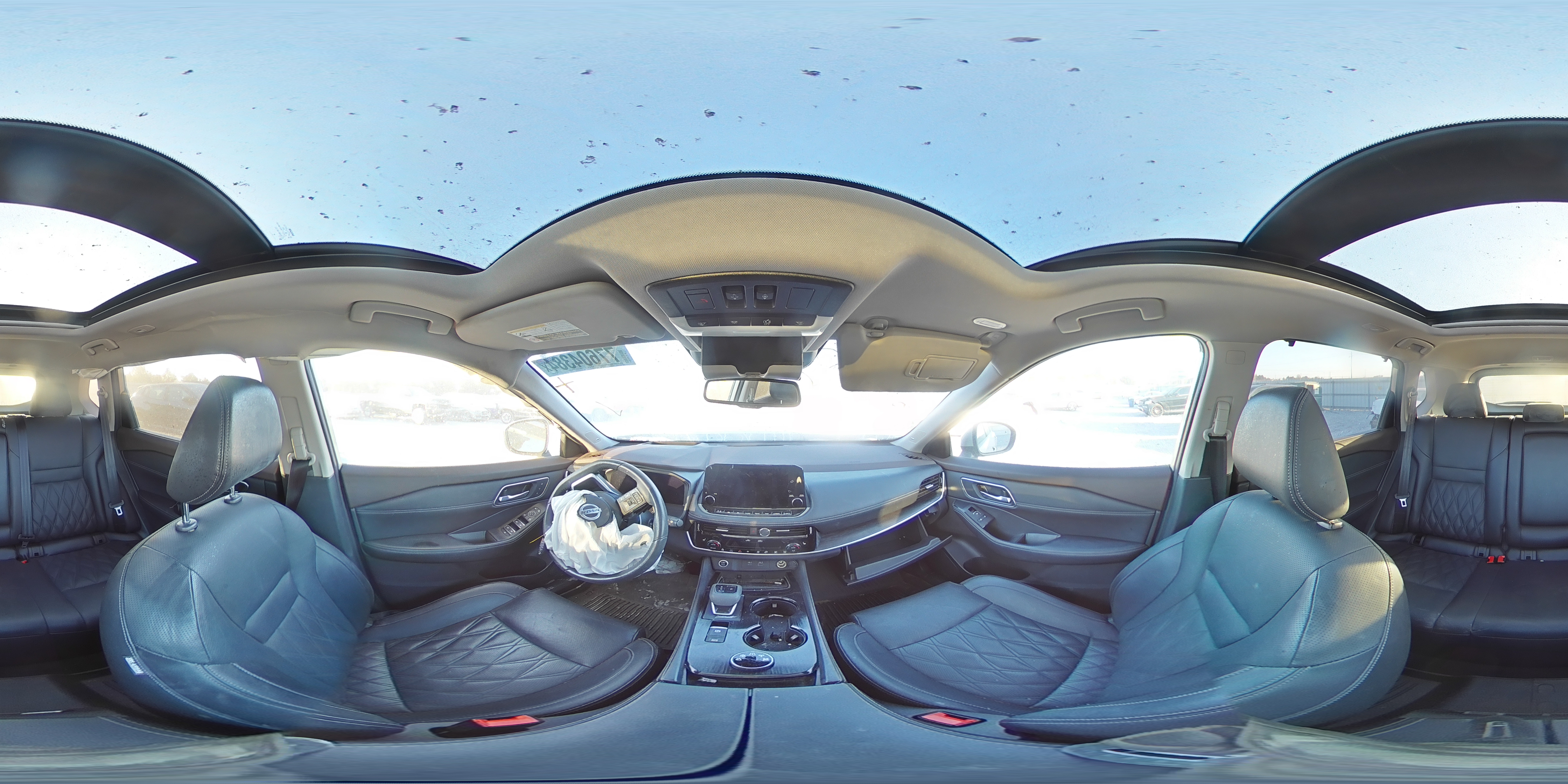 2021 Nissan Rogue - Image 14