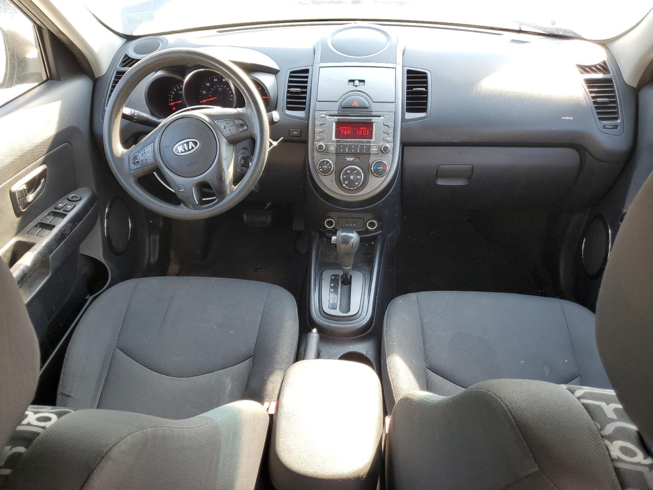 KNDJT2A20A7166373 2010 Kia Soul +