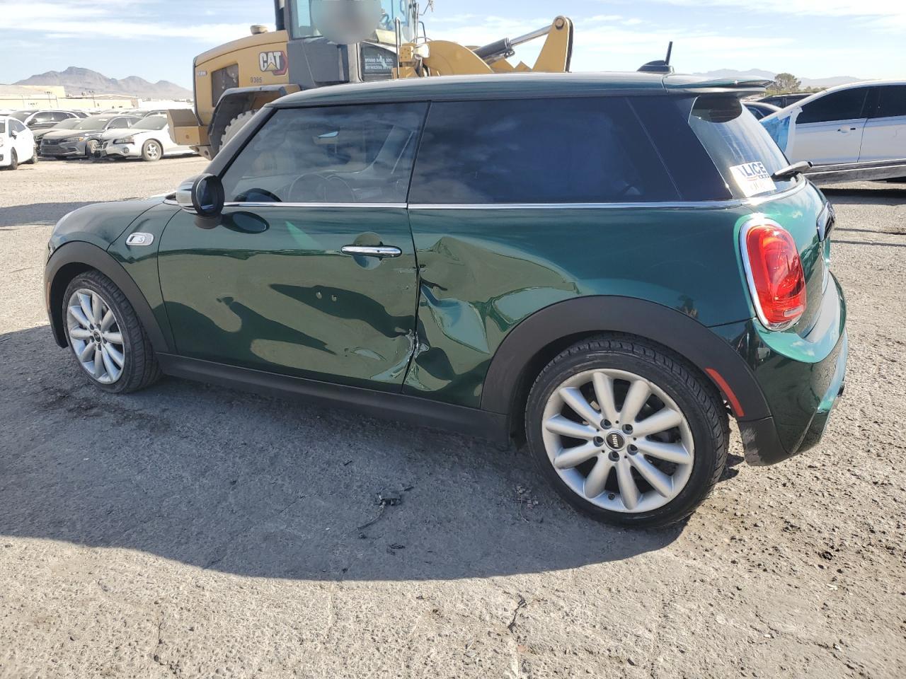 VIN WMWXP7C57G3B49024 2016 MINI COOPER no.2