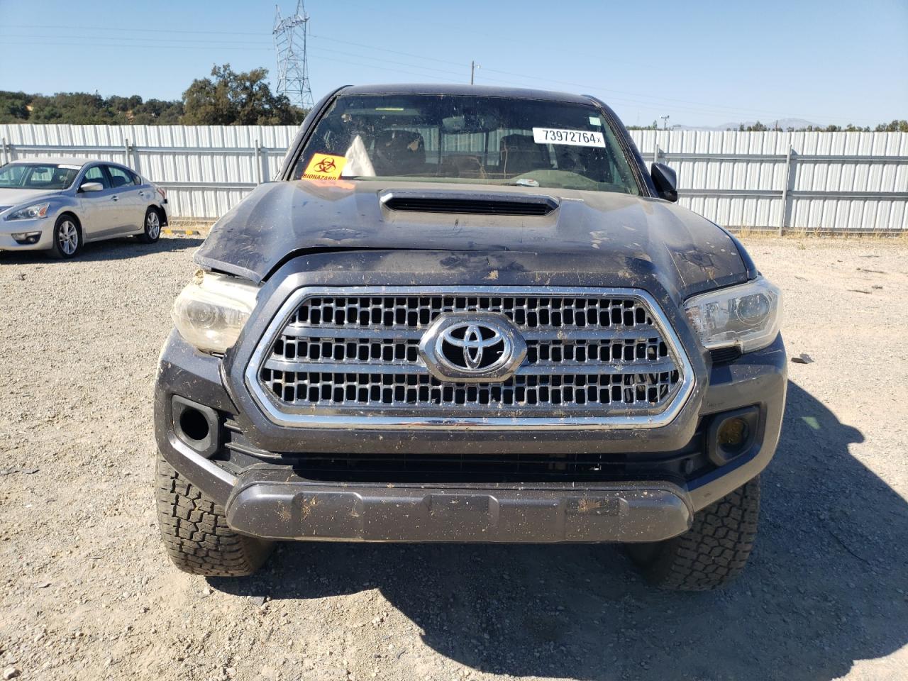 2017 Toyota Tacoma - Image 5