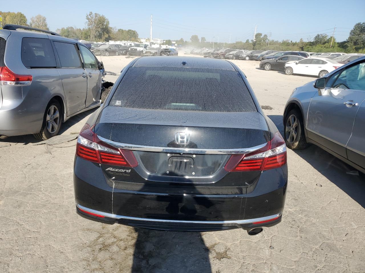 1HGCR2F95HA178997 2017 Honda Accord Exl