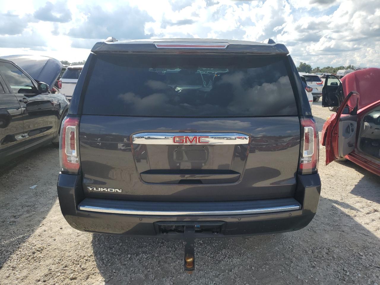 2017 GMC Yukon Denali VIN: 1GKS1CKJ9HR243427 Lot: 74090204