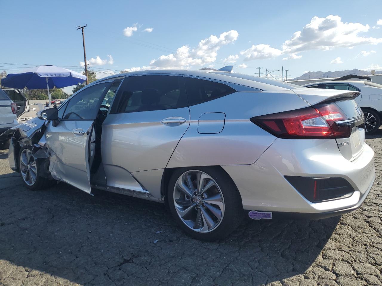 2018 Honda Clarity - Image 2