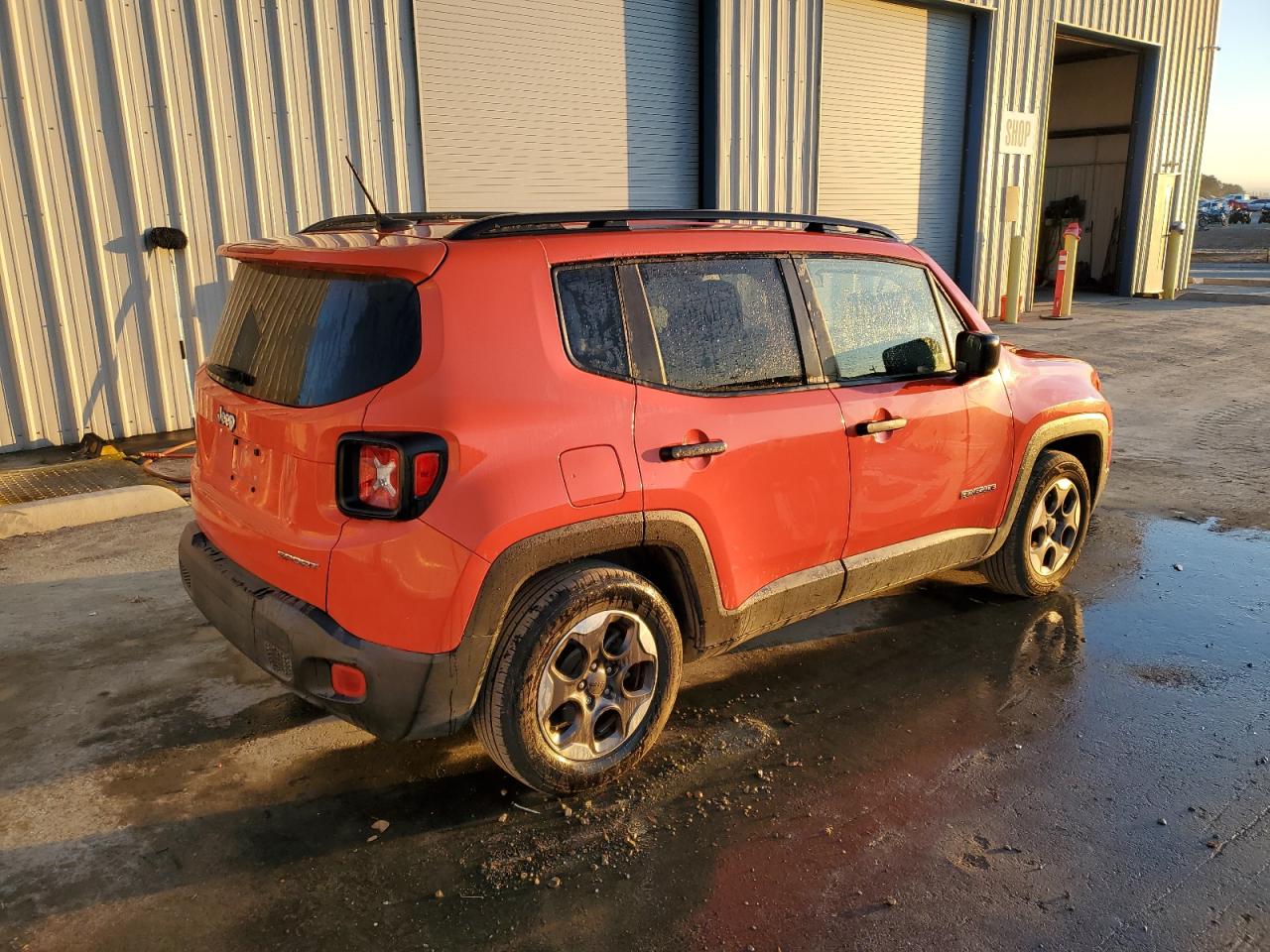 VIN ZACCJAAB8HPE89642 2017 JEEP RENEGADE no.3